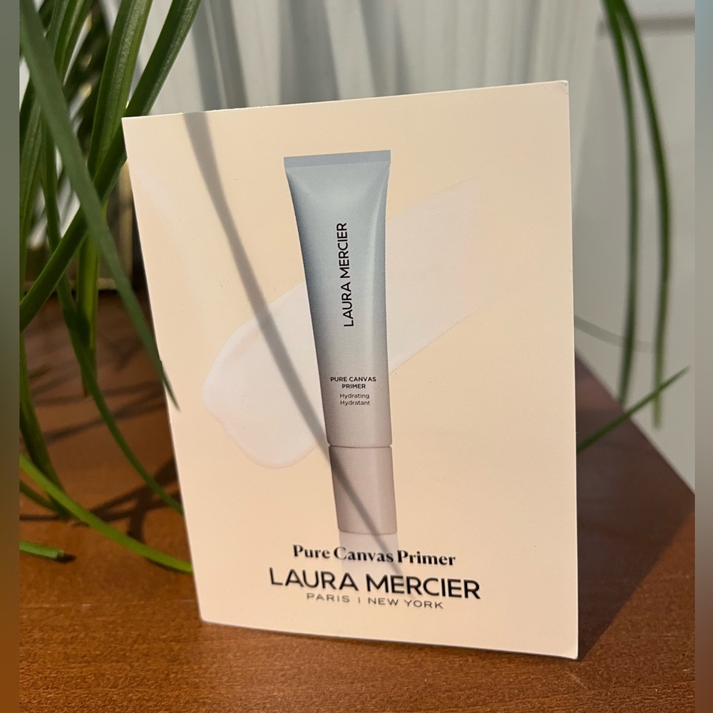 🧴 FREE with purchase - Laura Mercier Pure Canvas Primer